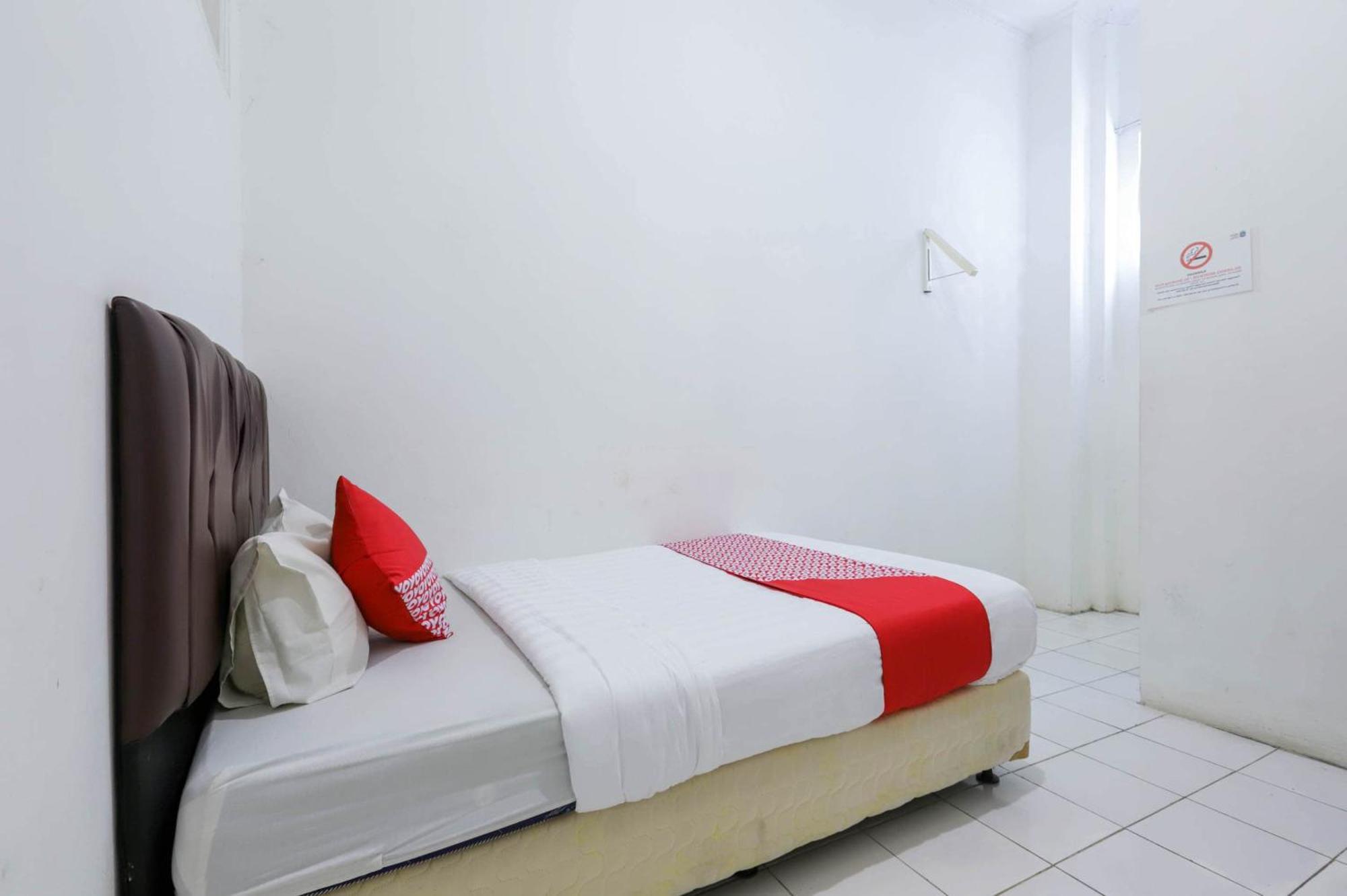 Oyo 1111 Pasar Baru Inn 자카르타 외부 사진